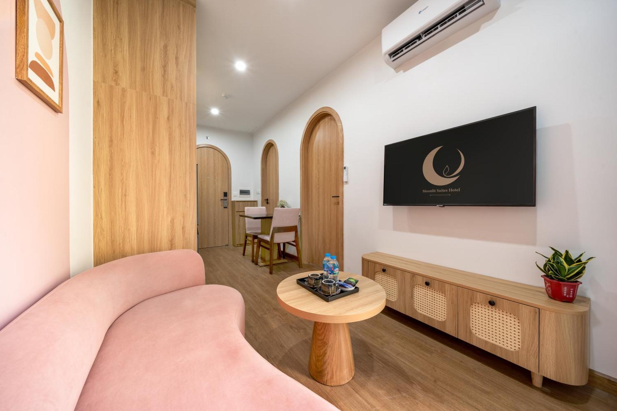 Moonlit Serviced Apartment ハノイ市 エクステリア 写真